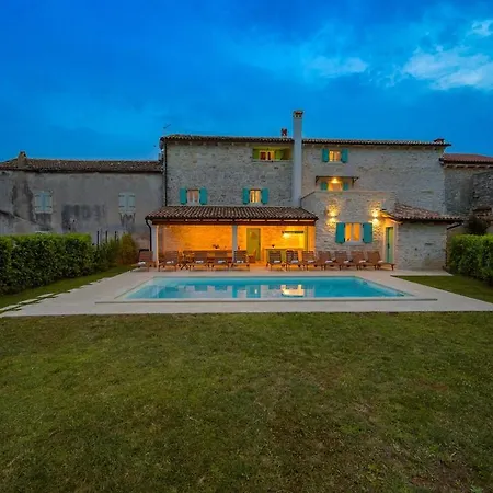 Villa Longo Grande By Istrialux Glavani